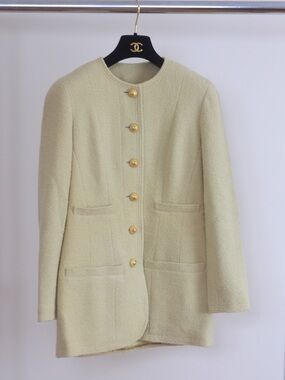 Chanel vintage 1993 soft sage green jacket - no size tag